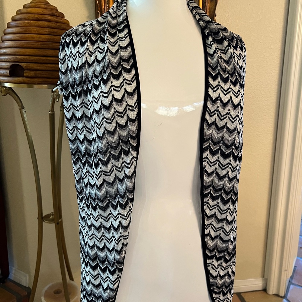 White House Black Market WHBM Knit Sweater Open Front Women Size M Black Silver